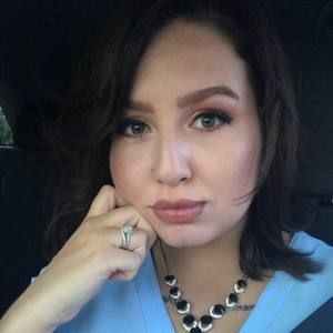 Meet your Posher, Selena